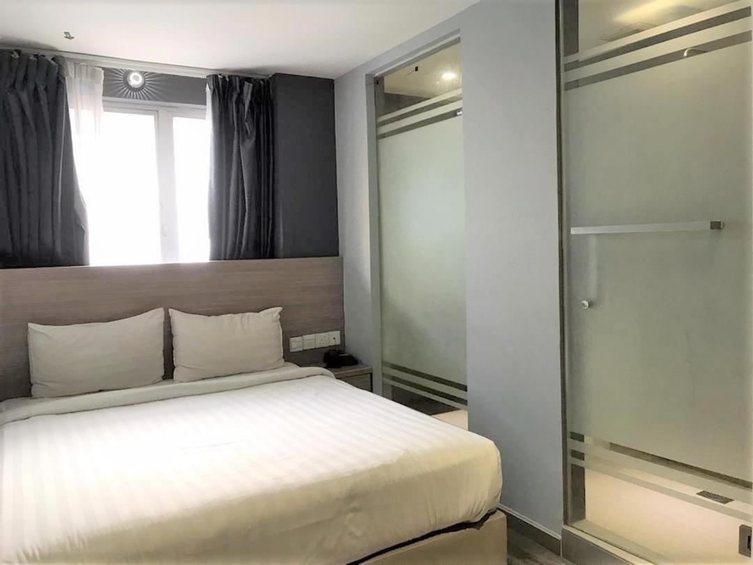 Hotel 99 Pusat Bandar Puchong Exterior photo
