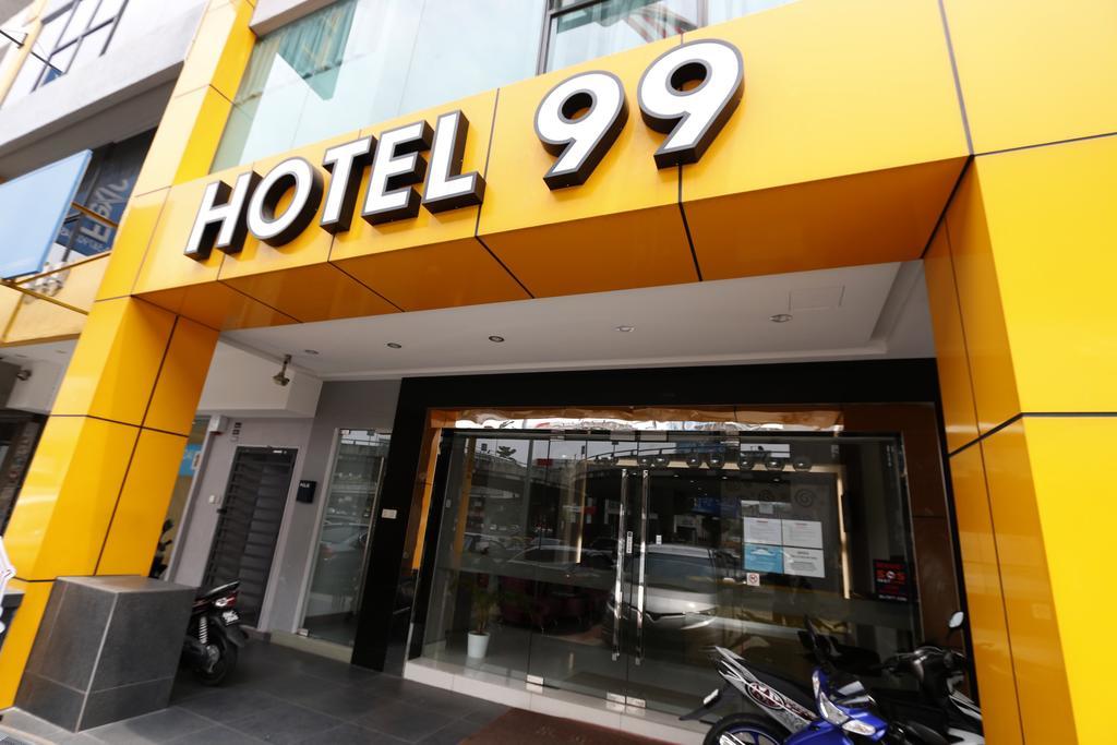 Hotel 99 Pusat Bandar Puchong Exterior photo