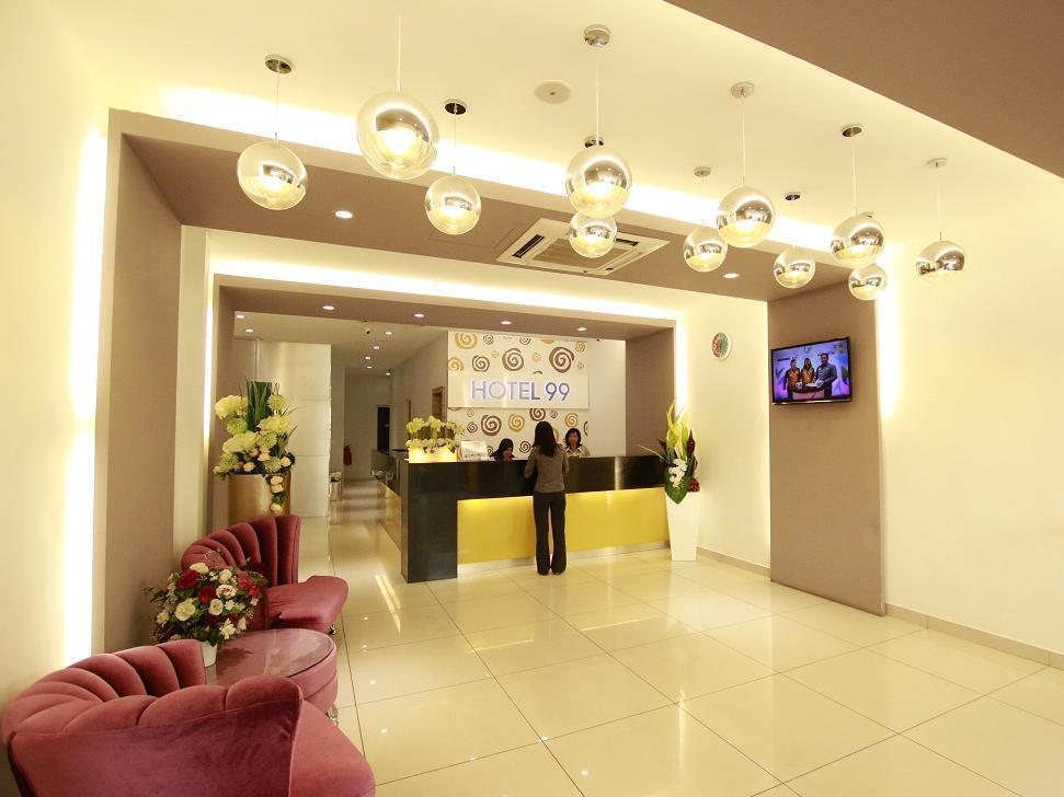 Hotel 99 Pusat Bandar Puchong Exterior photo
