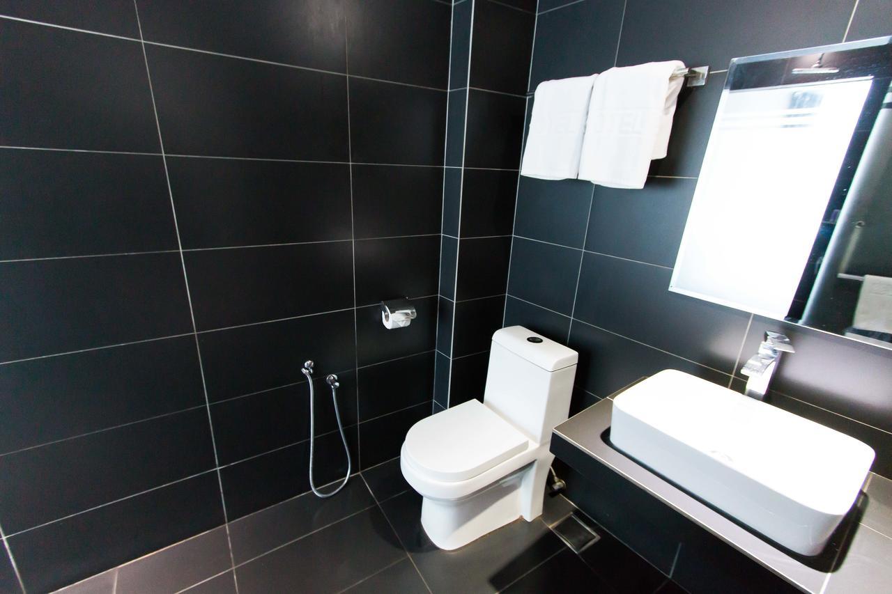 Hotel 99 Pusat Bandar Puchong Exterior photo