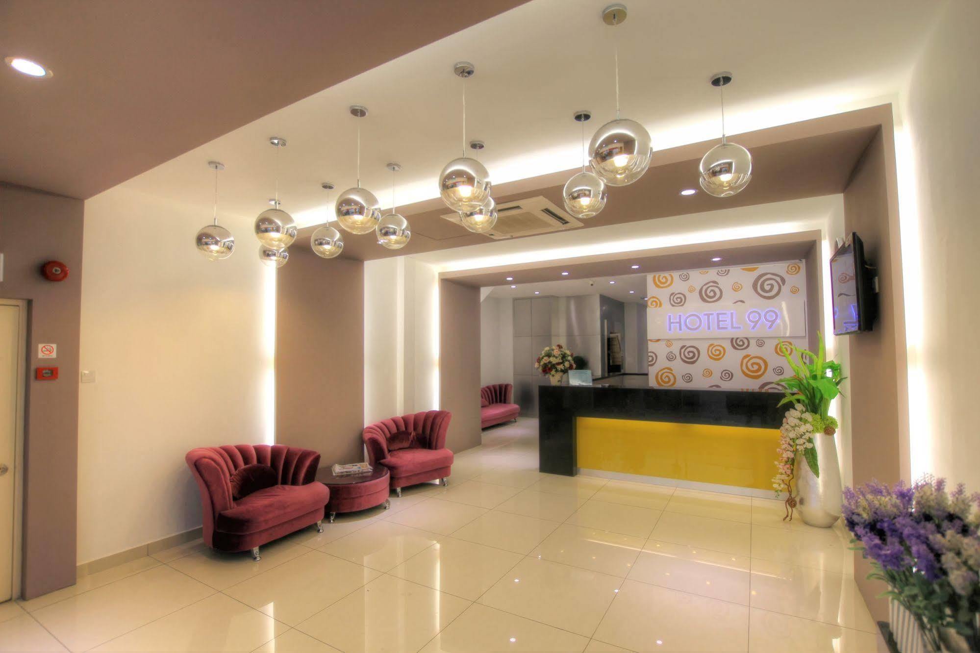 Hotel 99 Pusat Bandar Puchong Exterior photo